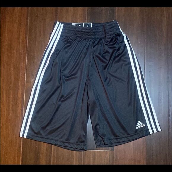 Adidas Basketball Shorts   - Picture 2 of 3